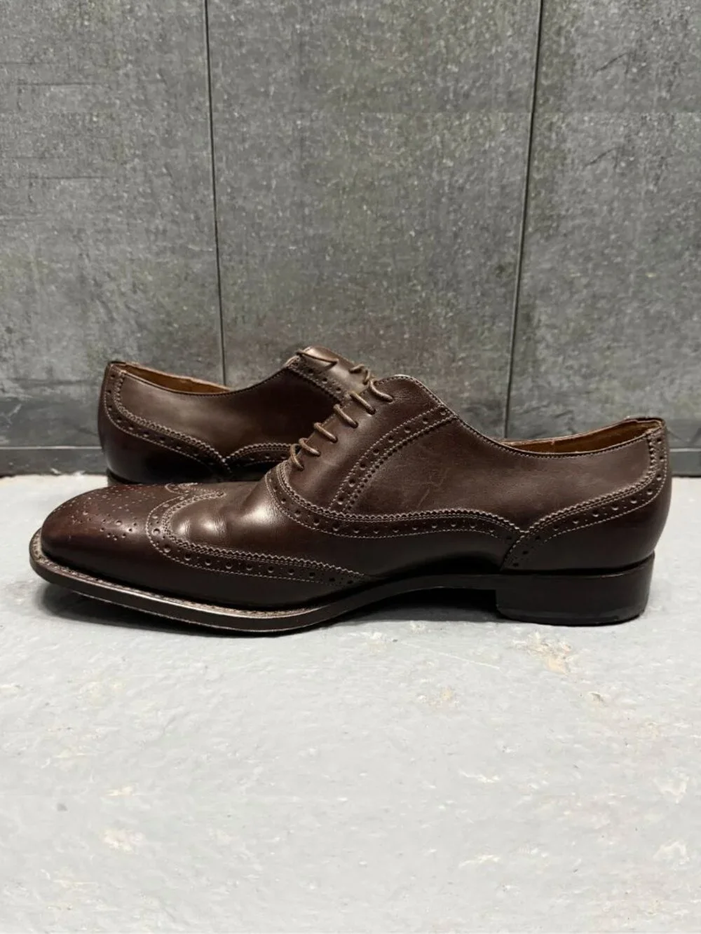 SALVATORE FERRAGAMO TRAMEZZA Dark Brown Brogue Wingtip Leather Shoes Sz 10.5 EE - Picture 7 of 13